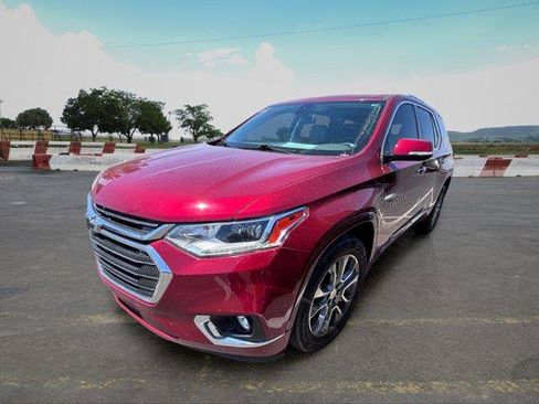 Used 2019 Chevrolet Traverse Premier w/ LPO, Floor Liner Package AWD/4WD image 5