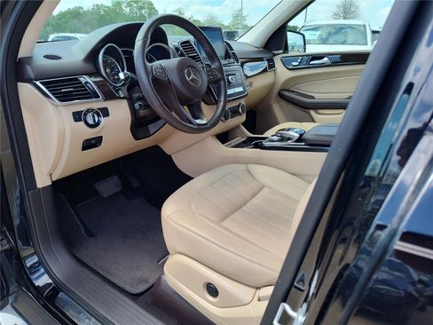 Used 2018 Mercedes-Benz GLE 350 image 2