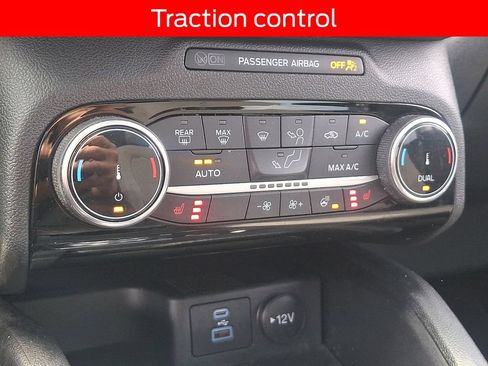 Certified 2022 Ford Escape SE w/ Convenience Package AWD/4WD image 16