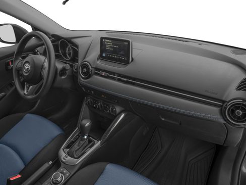 Used 2017 Toyota Yaris iA image 13