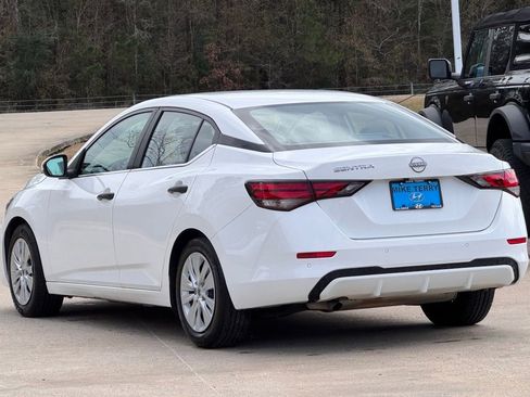 Used 2024 Nissan Sentra S image 10