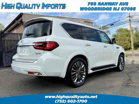 Used 2019 INFINITI QX80 Luxe w/ 22" Wheel Package AWD/4WD image 7