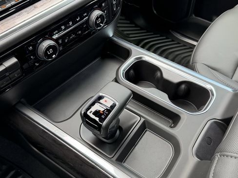 New 2026 Chevrolet Silverado 1500 LTZ RWD image 7