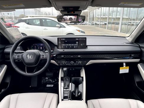 New 2026 Honda Accord EX-L image 9