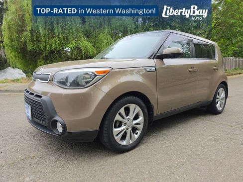 Used 2015 Kia Soul + w/ Primo Package FWD image 1