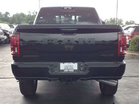 New 2026 RAM 3500 Big Horn AWD/4WD image 18