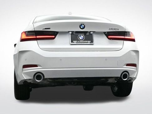 New 2026 BMW 330i xDrive Sedan w/ Premium Package AWD/4WD image 30
