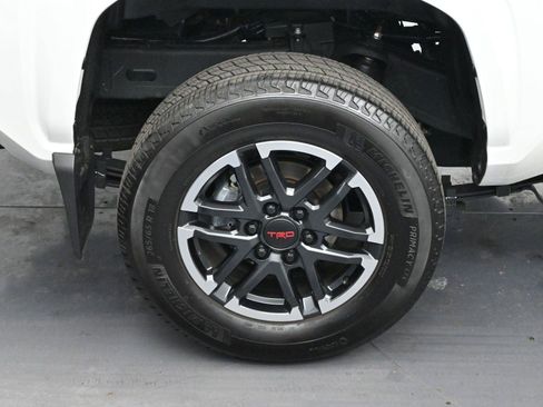 Used 2025 Toyota Tacoma SR w/ Towing Package image 32