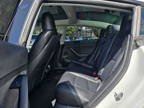 Used 2023 Tesla Model 3 Standard Range RWD image 16