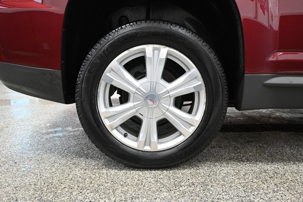 Used 2017 GMC Terrain SLE w/ Convenience Package AWD/4WD image 13