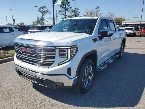 New 2026 GMC Sierra 1500 SLT w/ SLT Premium Package AWD/4WD image 1