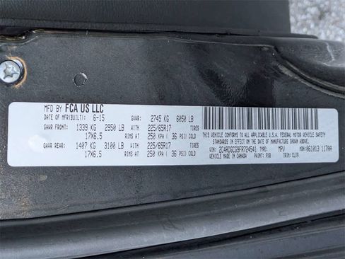 Used 2015 Dodge Grand Caravan SXT image 34