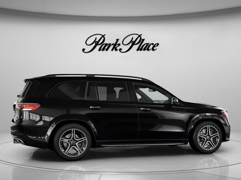 New 2026 Mercedes-Benz GLS 450 4MATIC image 24