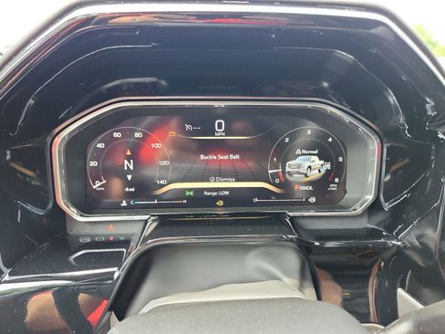 New 2026 GMC Sierra 1500 SLE image 19