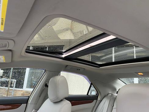 Used 2011 Cadillac CTS Premium RWD image 25