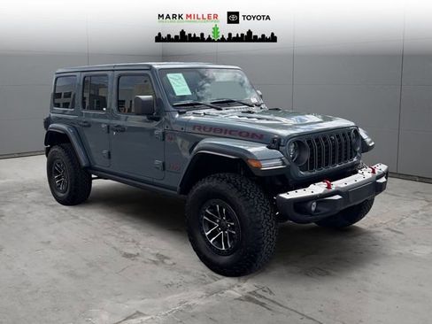Used 2025 Jeep Wrangler Unlimited Rubicon image 7