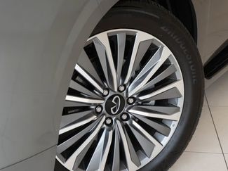 Used 2025 INFINITI QX80 Sensory AWD/4WD video 2