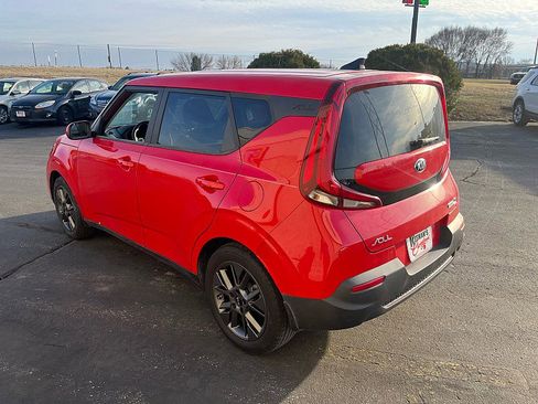 Used 2021 Kia Soul S image 8