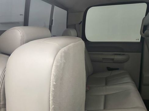 Used 2012 Chevrolet Silverado 1500 LT RWD image 25