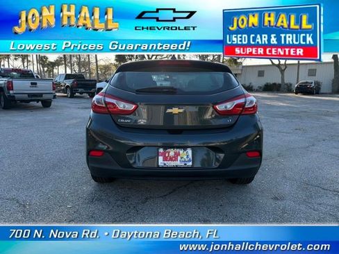 Used 2018 Chevrolet Cruze LT image 8