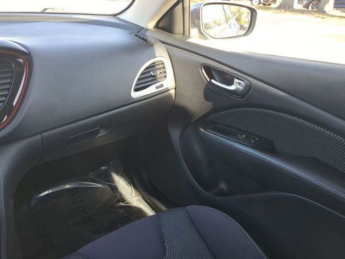 Used 2014 Dodge Dart SXT image 16
