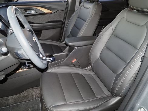 Certified 2023 Chevrolet TrailBlazer ACTIV w/ Convenience Package image 25