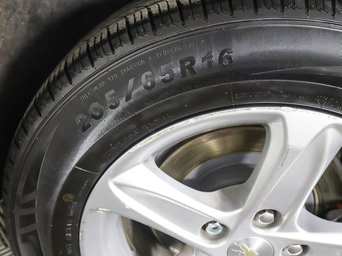 Used 2020 Chevrolet Malibu LS image 18