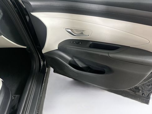 Used 2025 Hyundai Tucson SEL FWD image 32