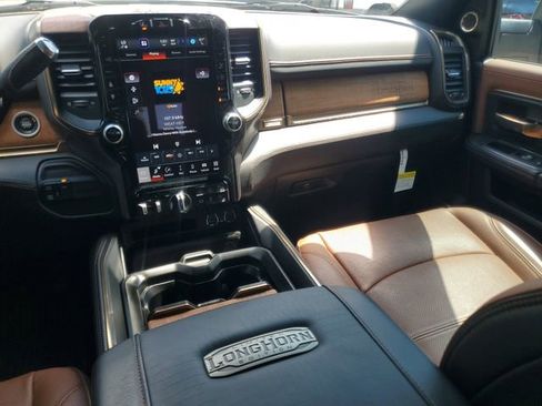 Used 2024 RAM 3500 Limited w/ Safety Group image 15