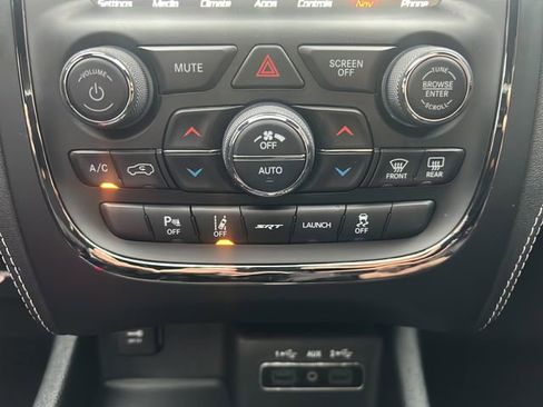 Used 2018 Dodge Durango SRT w/ SRT Interior Appearance Group image 17