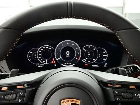 Certified 2026 Porsche 911 Targa 4S AWD/4WD image 9