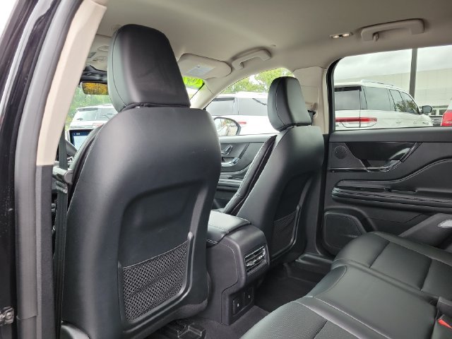 Used 2023 Lincoln Corsair AWD w/ Equipment Group 101A image 22
