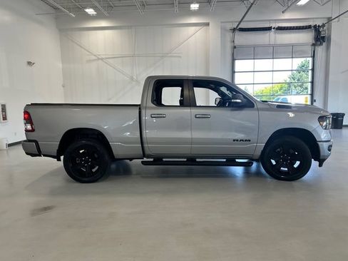 Used 2022 RAM 1500 Big Horn w/ Night Edition AWD/4WD image 4