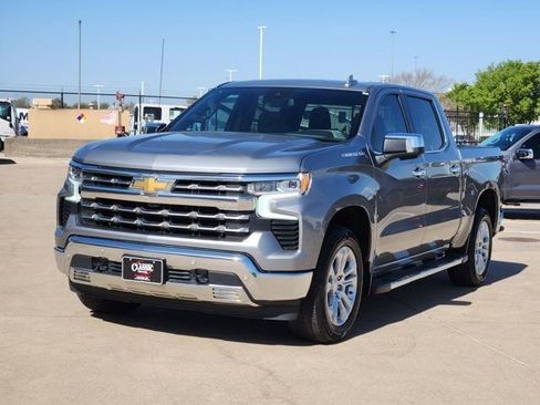 Used 2023 Chevrolet Silverado 1500 LTZ image 12