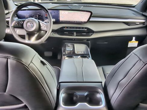 Used 2025 Buick Enclave Sport Touring w/ Super Cruise Package image 20