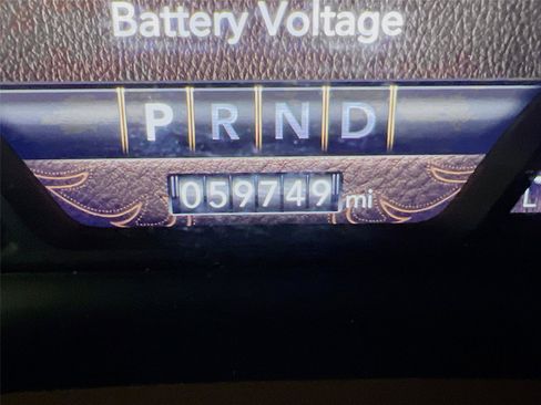 Used 2021 RAM 2500 Limited image 32