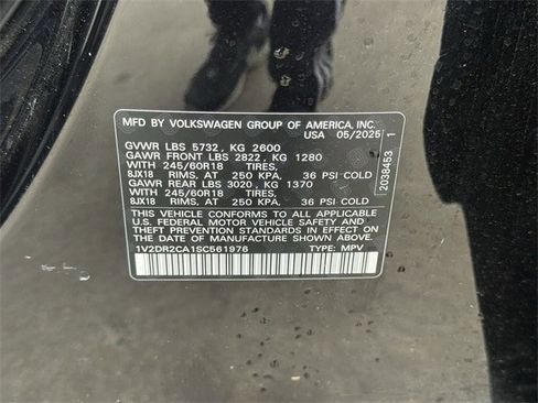 Used 2025 Volkswagen Atlas SE image 33