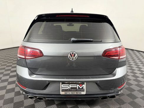 Used 2018 Volkswagen Golf 4-Door AWD/4WD image 10