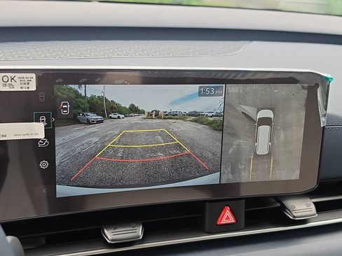 New 2026 Kia Carnival SX FWD image 26