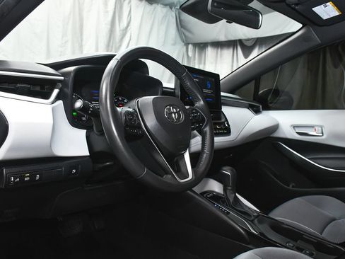 Used 2023 Toyota Corolla SE AWD/4WD image 17
