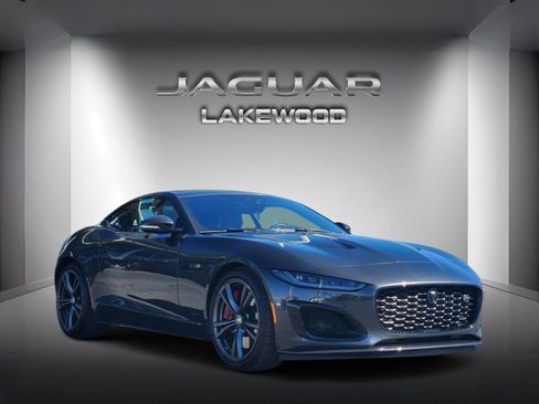Used 2024 Jaguar F-TYPE R image 5
