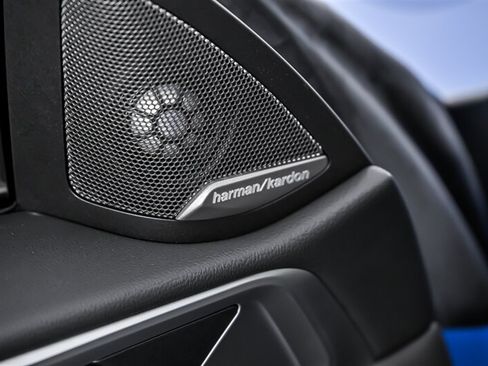 Used 2023 BMW M4 xDrive Competition w/ M Carbon Exterior Package AWD/4WD image 15
