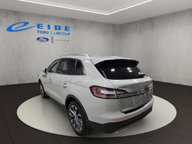 Used 2023 Lincoln Nautilus Reserve w/ Equipment Group 201A AWD/4WD image 7
