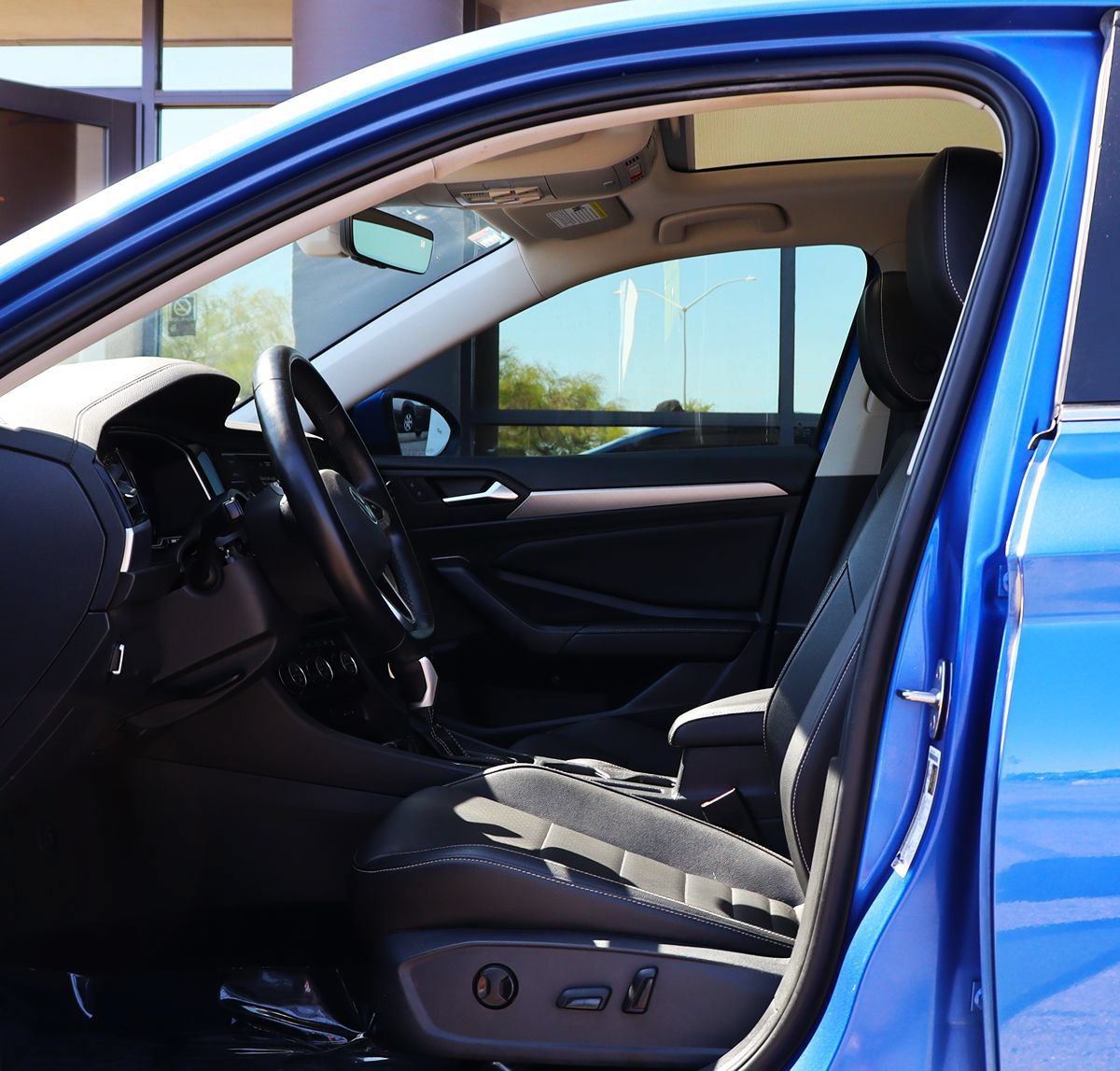 Used 2022 Volkswagen Jetta SE FWD image 38