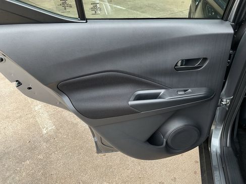 New 2025 Nissan Kicks Play S image 16