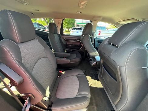 Used 2014 Chevrolet Traverse LT AWD/4WD image 30