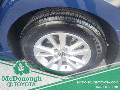 Certified 2025 Toyota Camry LE image 25