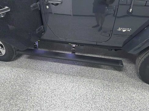 Used 2016 Jeep Wrangler Unlimited Sahara w/ Max Tow Package AWD/4WD image 27