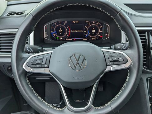 Certified 2023 Volkswagen Atlas SE image 31