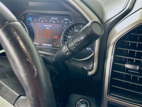 Used 2019 Ford F350 Lariat w/ Lariat Ultimate Package image 33
